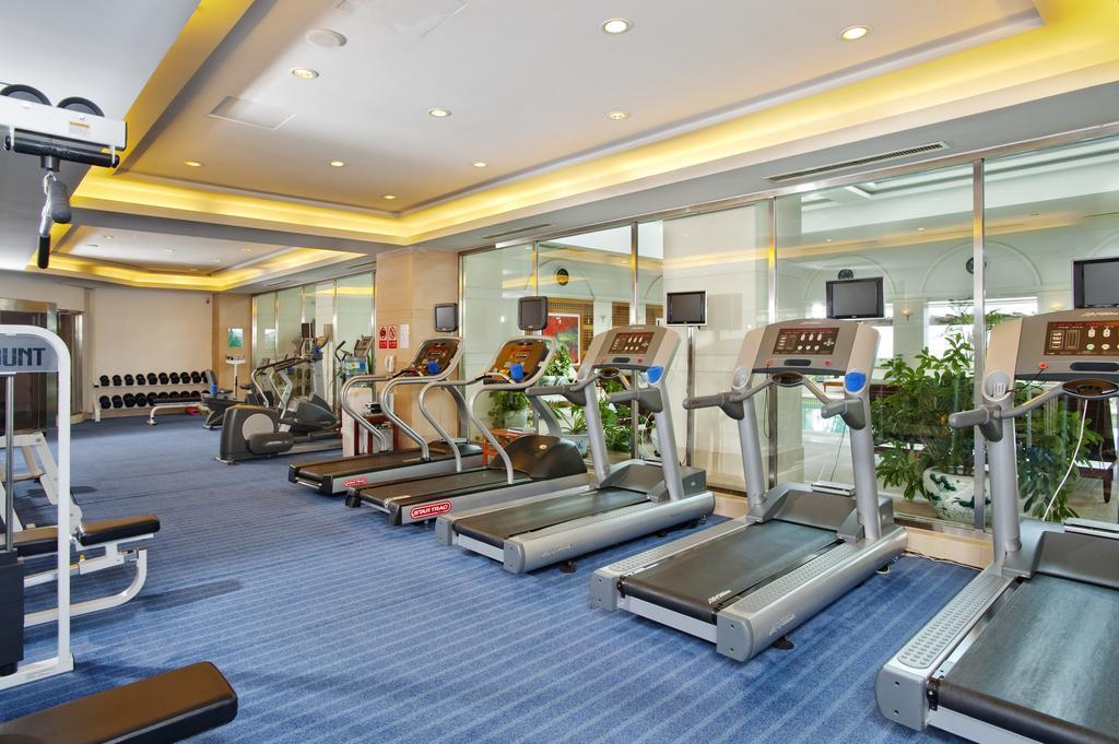 Holiday Inn Sea View Qinhuangdao Facilități foto